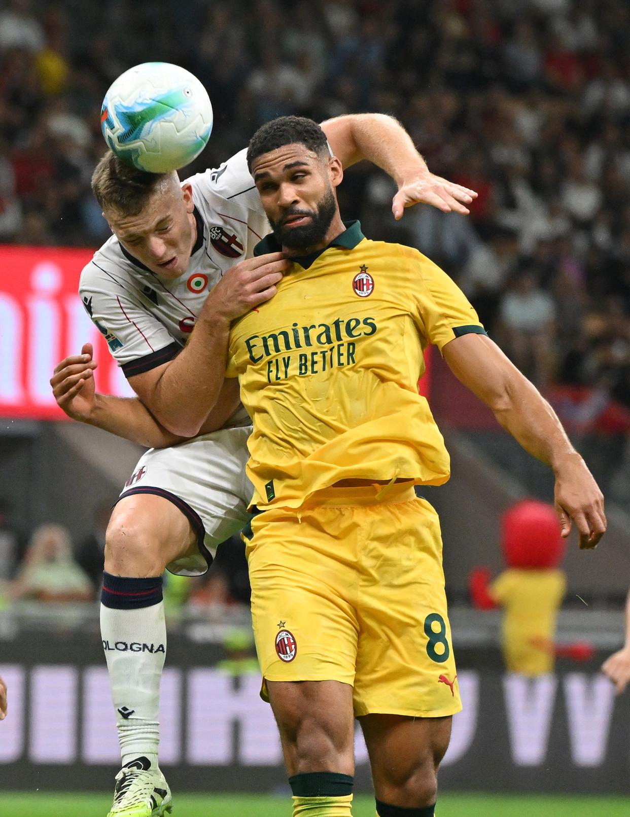 包含意甲国际比赛日走向成谜，广州队临场应变，引发热议，球队文化再被提及的词条