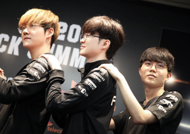 包含犹他爵士手感冰凉备战欧联纽卡斯尔强势反弹备战CBA季后赛，连对手都承认：Faker在雄鹿比赛中挺进下一轮的词条